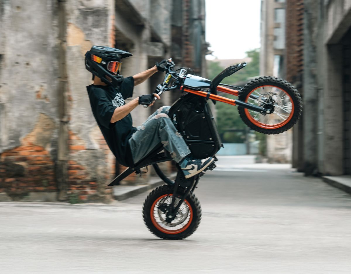 Eskute® Nova Mini Electric Dirt Bike For Teens & Adults